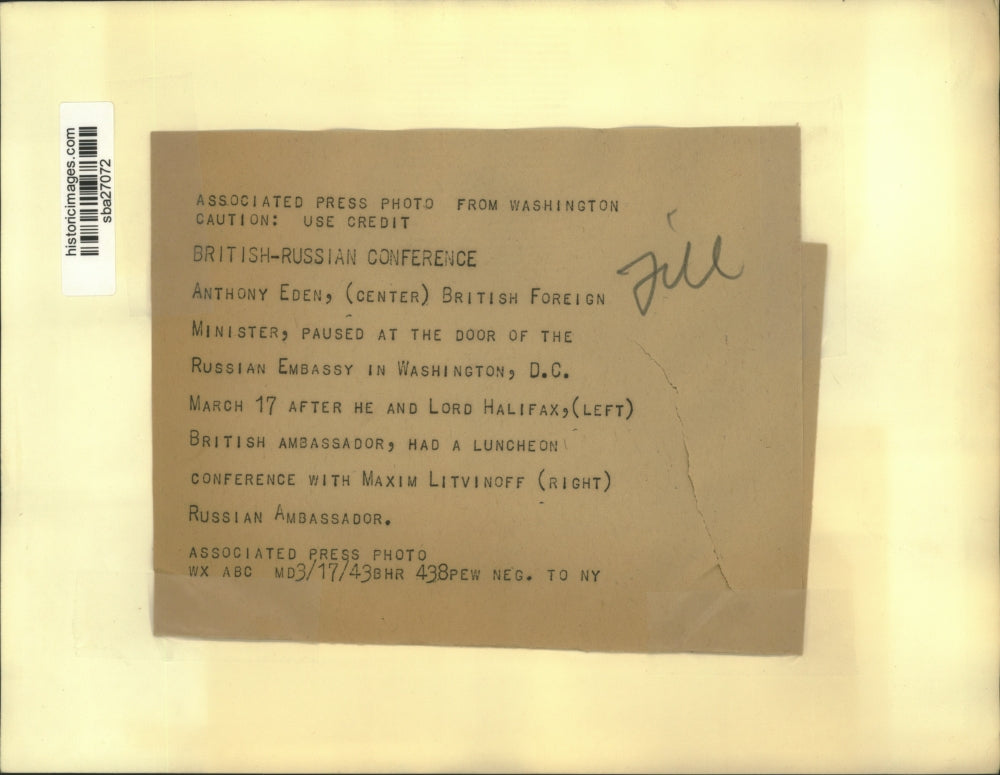 1943 Press Photo Officials Pause at Russian Embassy in D.C. for Luncheon Meeting