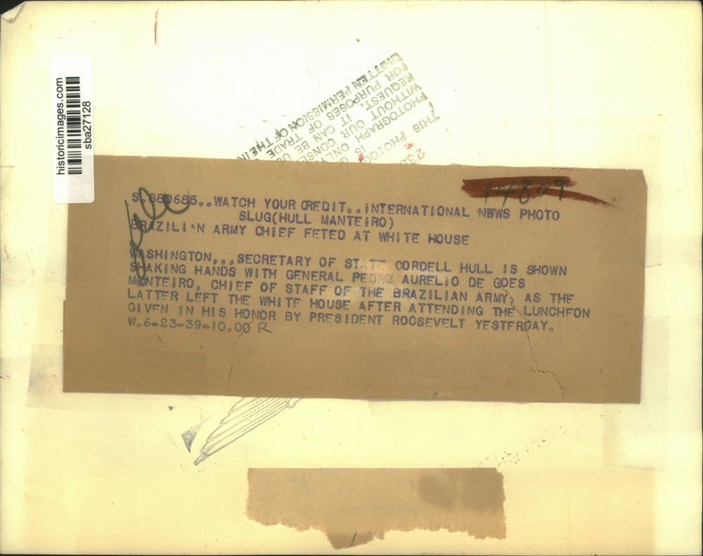 1939 Press Photo Secretary of State Cordell Hull shakes hands with Gen Aurelio