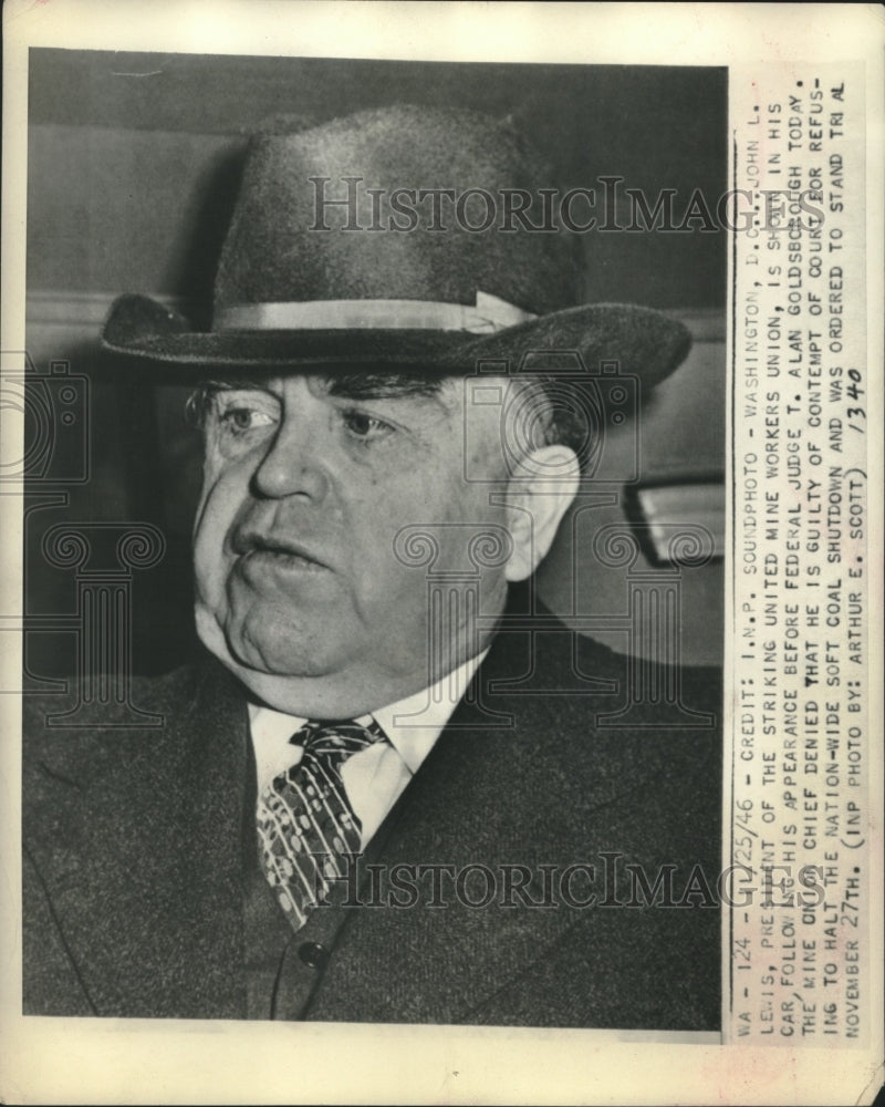 1946 Press Photo John Lewis of the United Mine Workers faces contempt charges