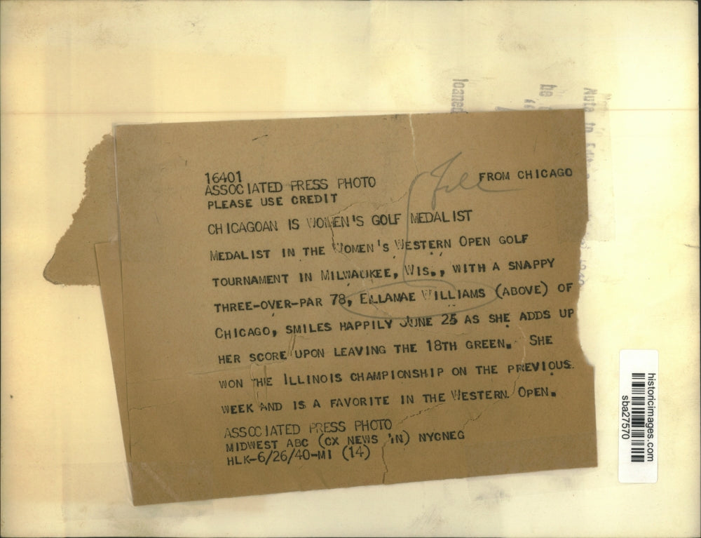 1940 Press Photo Ellamae Williams Adds Up Score at Women's Western Open