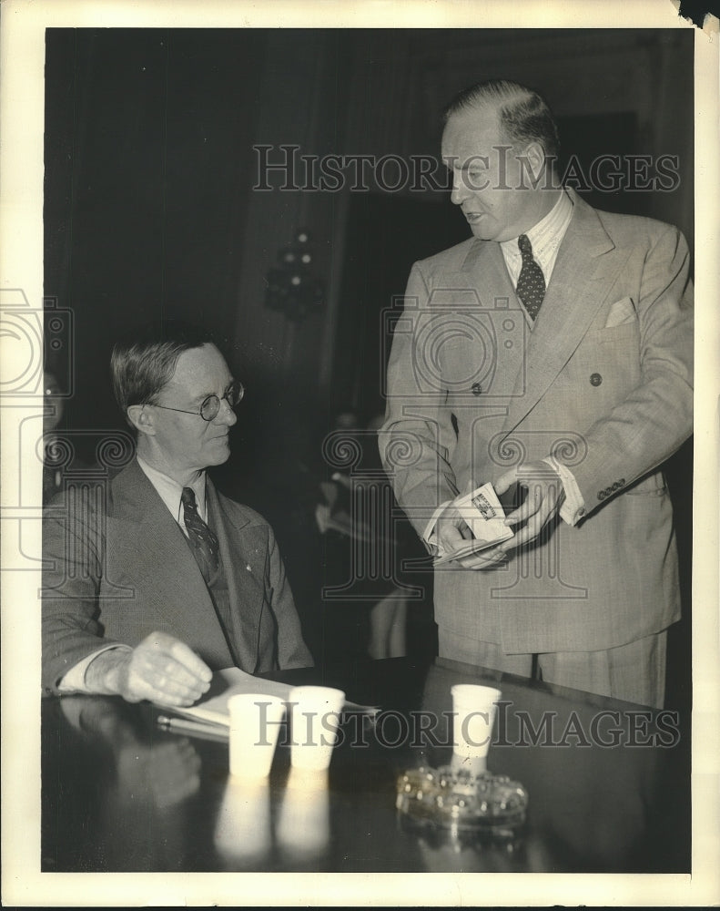 1940 Press Photo Robert E Lynch & James H Dolsen Dies committee investigators