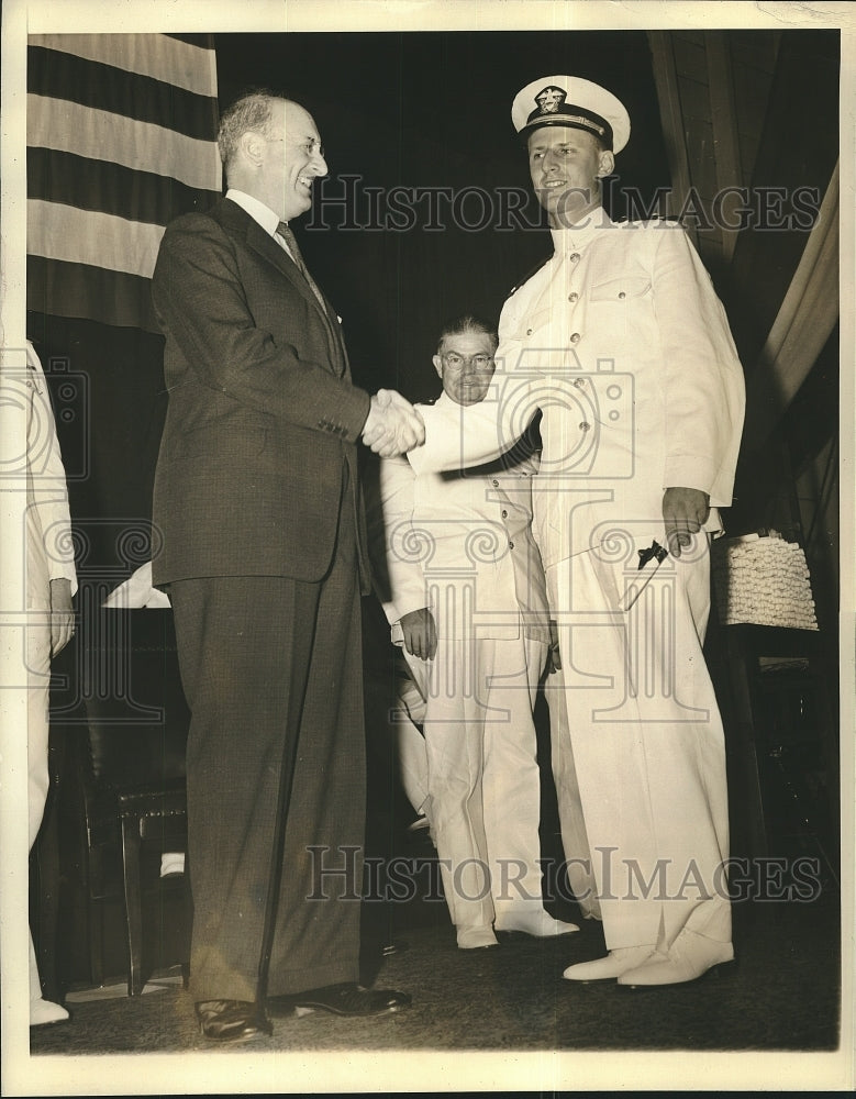 1941 Press Photo Treasury Secretary Henry Morgenthau & son Robert - sba28103