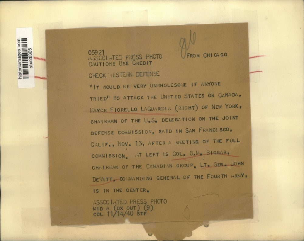 1940 Press Photo NY Mayor Fiorello LaGuardia with Col OM Biggar, Lt Gen DeWitt