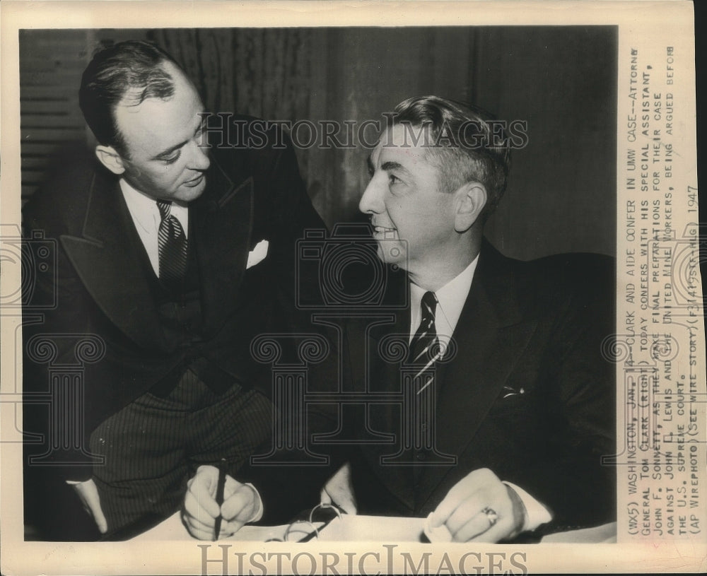 1947 Press Photo Attorney General Tom Clark & assistant John F Sonnett