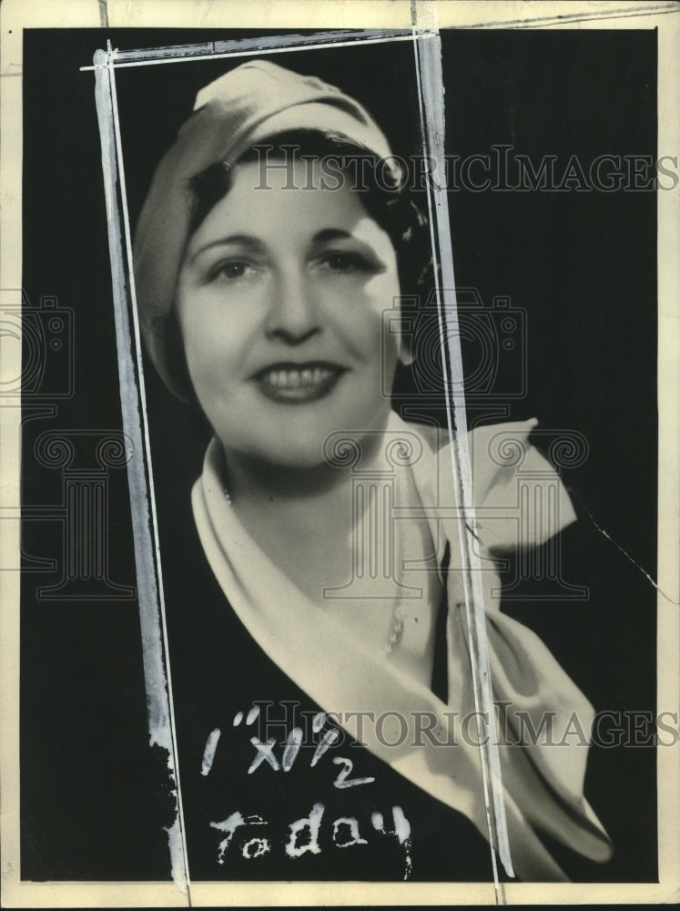 1933 Press Photo Miss Louella O Parsons, Hearst papers columnist - sba29071
