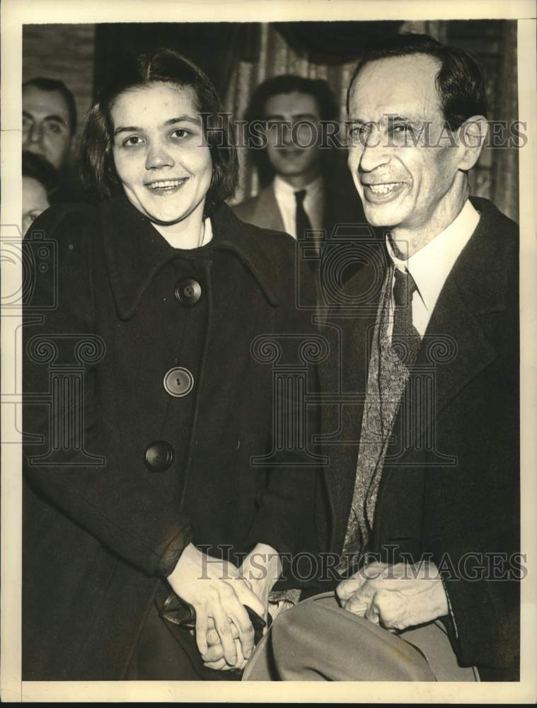 1938 Press Photo Patricia Ryan and Atty HB Salomon after murder trial victory NY- Historic Images