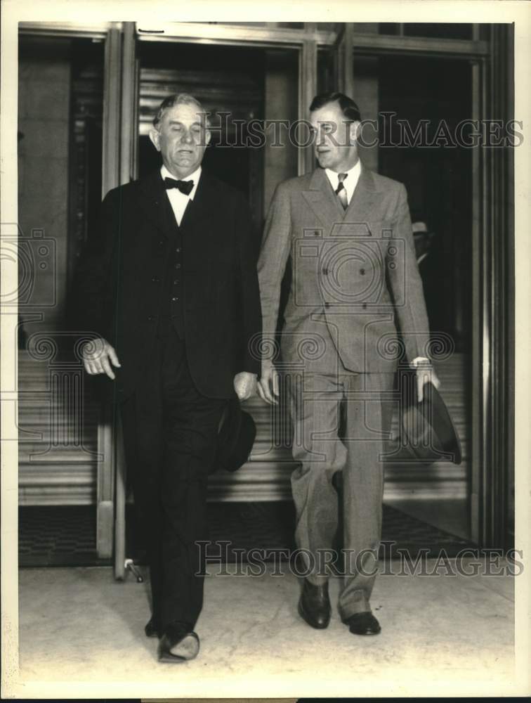 Press Photo Senator Tom Connally with his son Ben Connally - sba29246- Historic Images