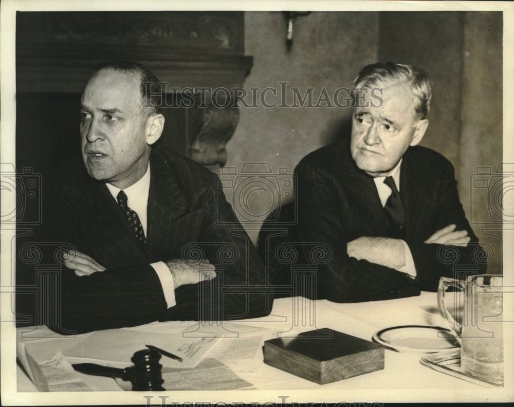 1940 Press Photo Senators Probe Chicago Vote Fraud Not Speaking To Each Other
