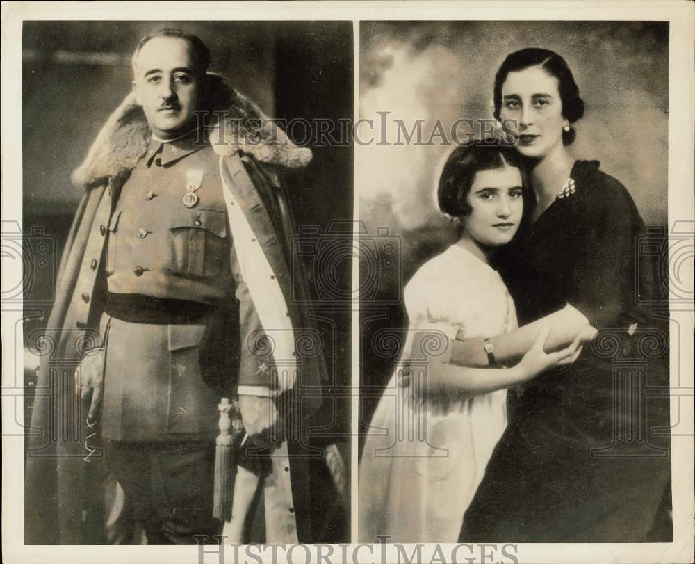 Press Photo Man, Woman and Child in Portraits - sba31669
