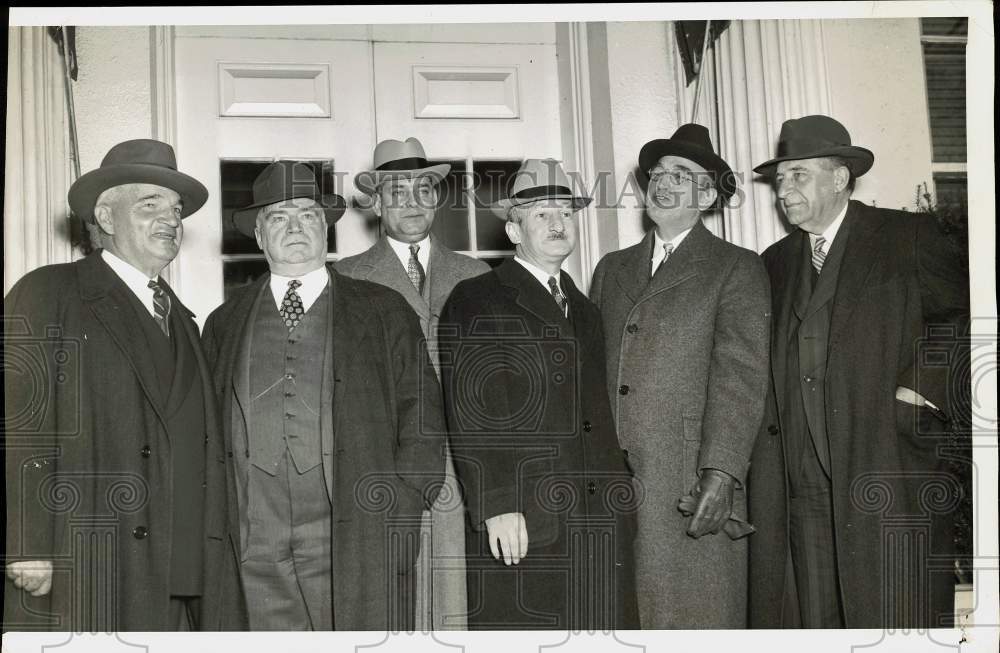 Press Photo Railroad Executives Meet at Conference held at the White House