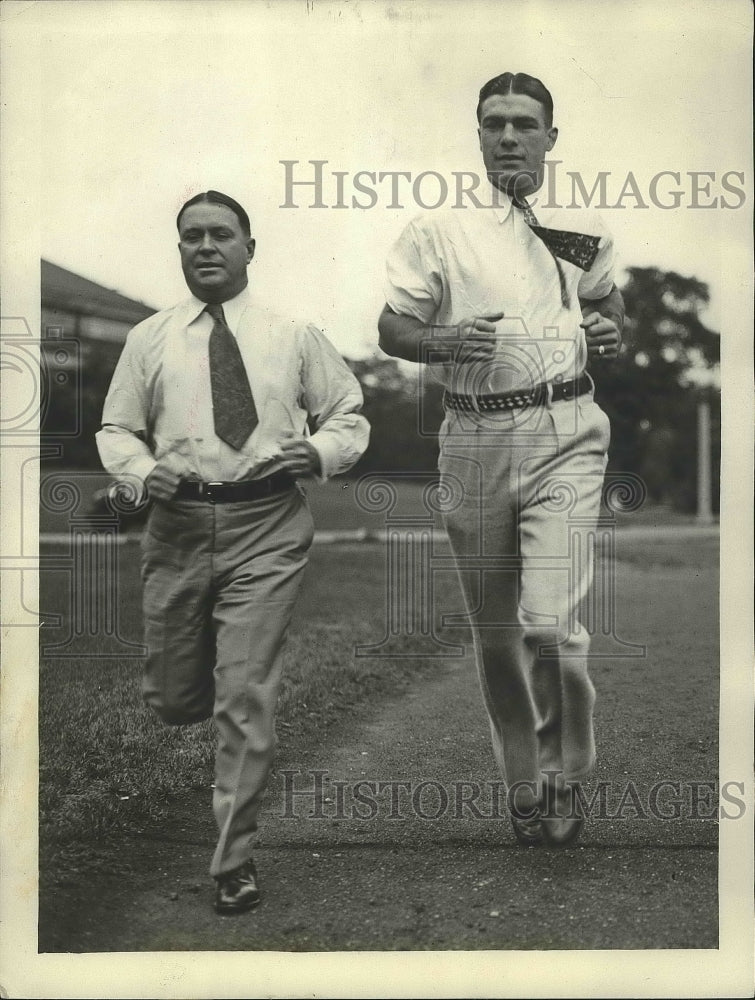 1931 Press Photo Pa Stribling workout with his son Young Stribling in Ohio- Historic Images