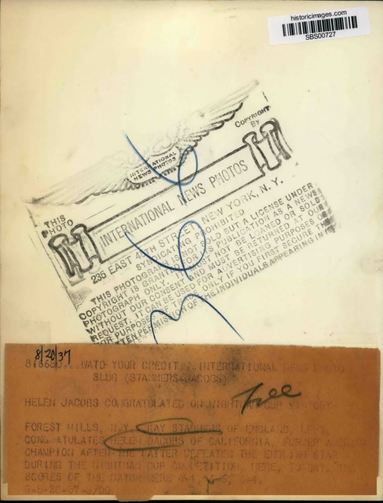 1937 Press Photo Kay Stamers congratulates Helen Jacobs - sbs00727