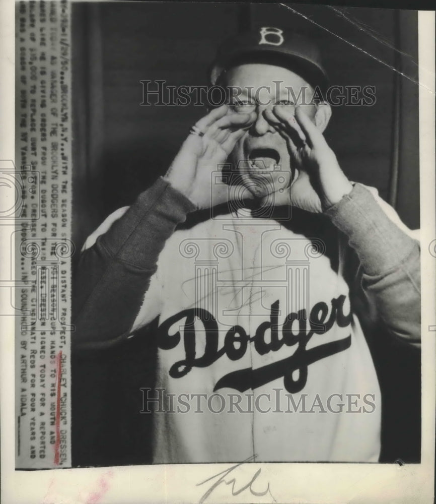 1950 Press Photo Charley Dressen cups hands to his mouth - sbs01544- Historic Images