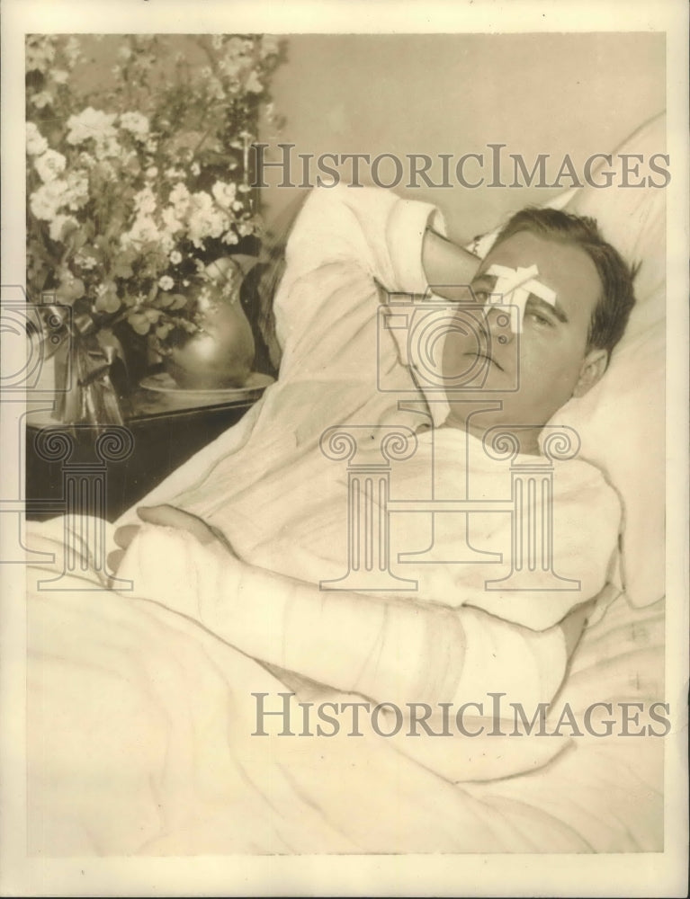 1935 Press Photo Vincent Richards U.S Tennis Champion injured in car crashed- Historic Images