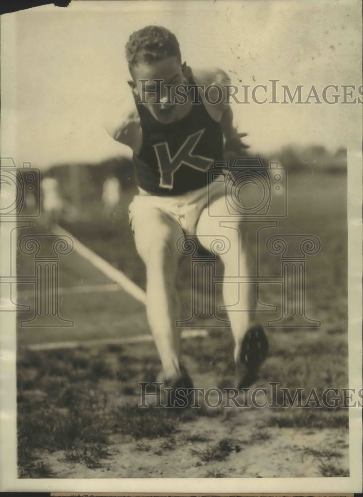 1928 Press Photo Sol McInerney Star Board Jumper of the Missouri Valley Conf- Historic Images