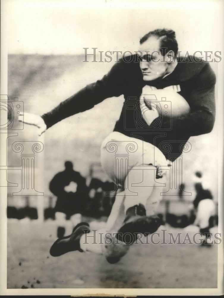 1938 Press Photo Bill Osmauski - sbs02434- Historic Images