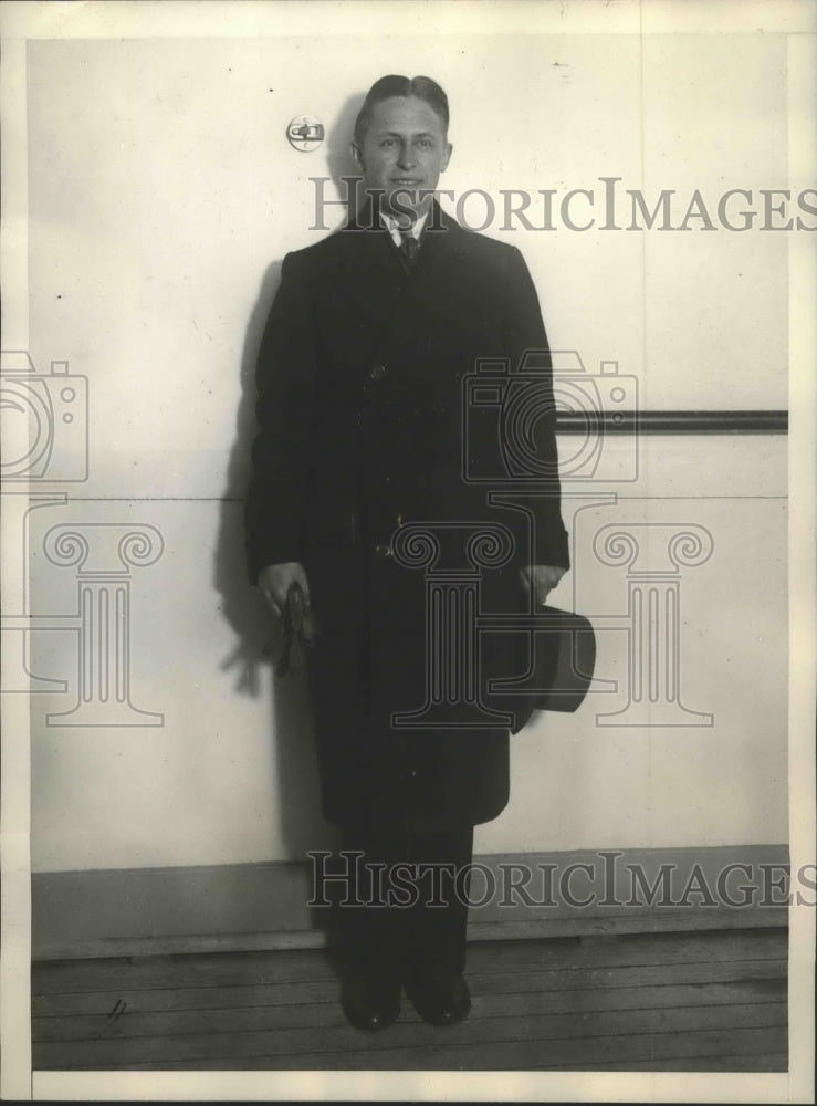 1930 Press Photo Wilbur Coen, Jr. on the S.S. Bremen when he sailed for Europe- Historic Images