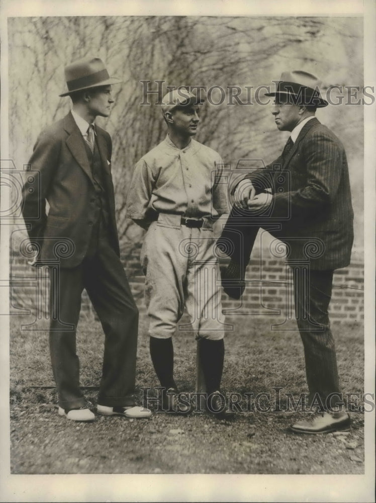 1930 Press Photo Fred Mitchell &amp; Captain Frank Nugent During Training- Historic Images