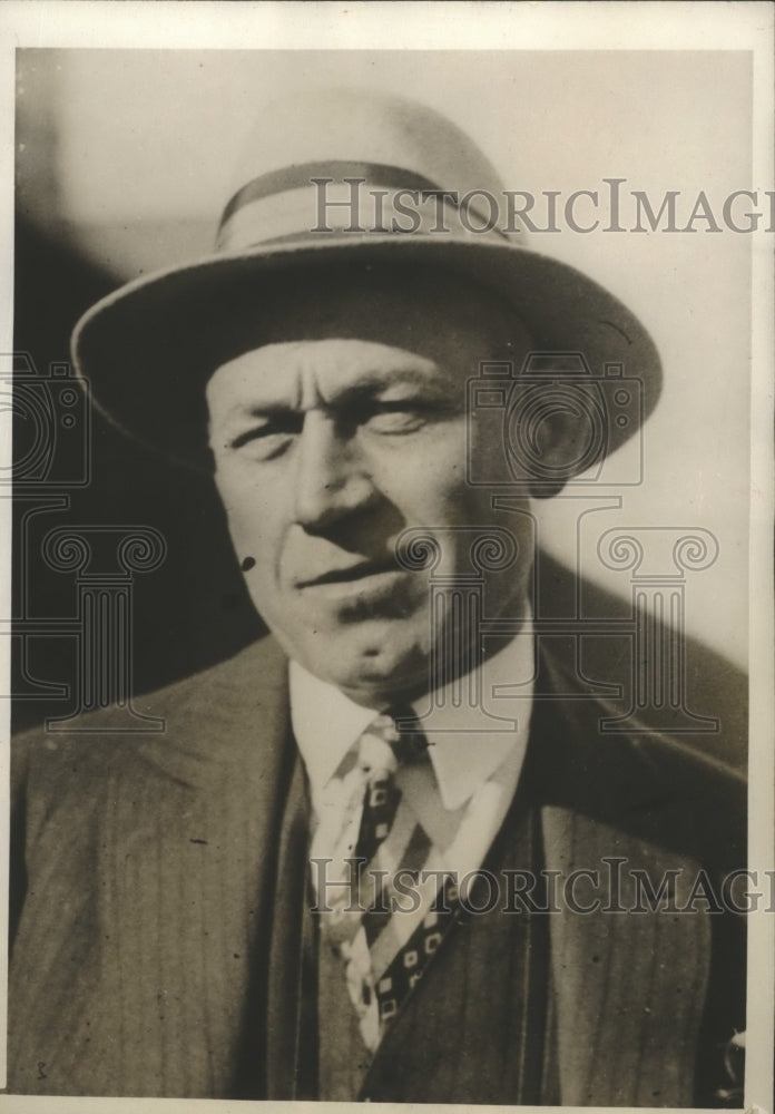 1929 Press Photo John Schorr trainer of EB McLean Kentucky Derby entrant- Historic Images