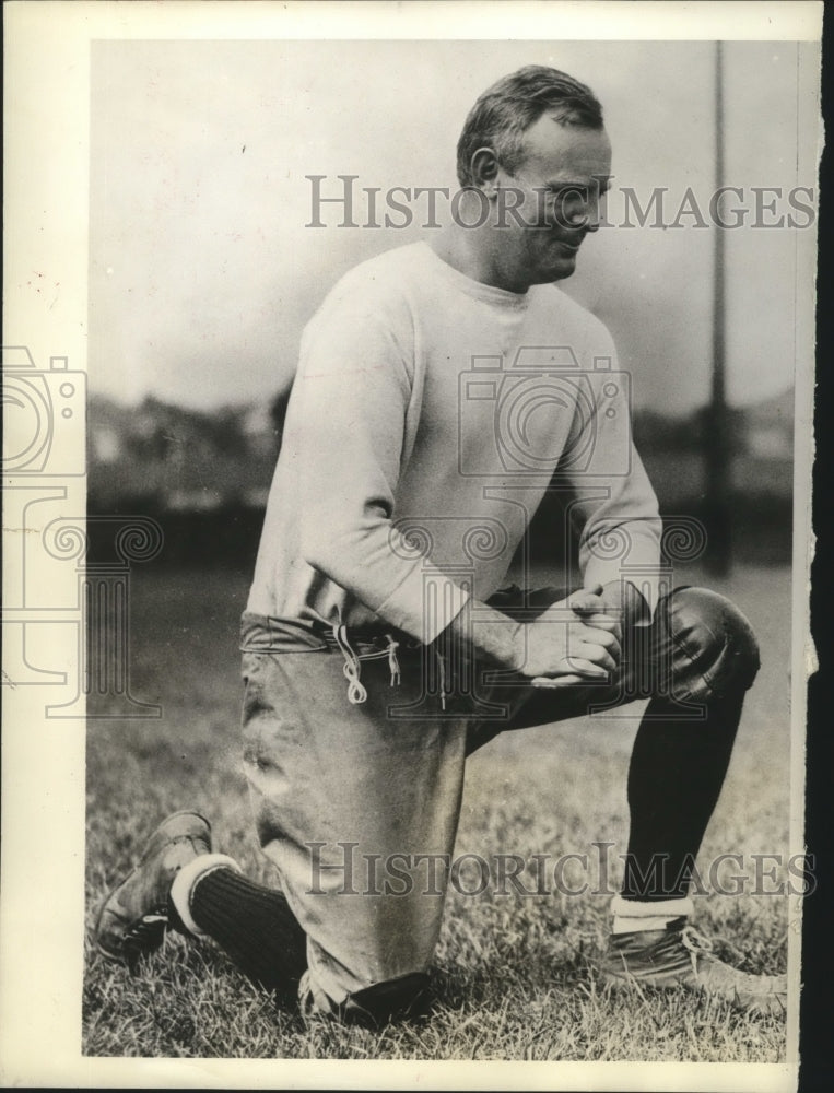 1941 Press Photo Coach Tuss McLaughry, Dartmouth College football - sbs03185- Historic Images