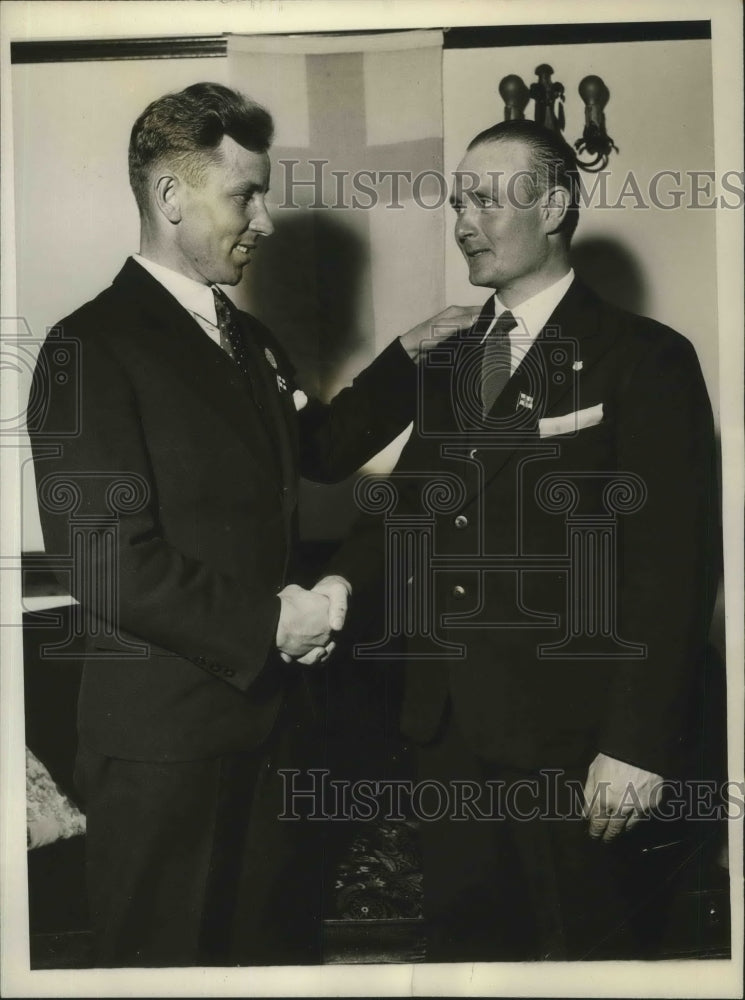 1932 Press Photo Veli Saarinen &amp; Vaino Kiikkanen, Finish Olympic skiing champs- Historic Images