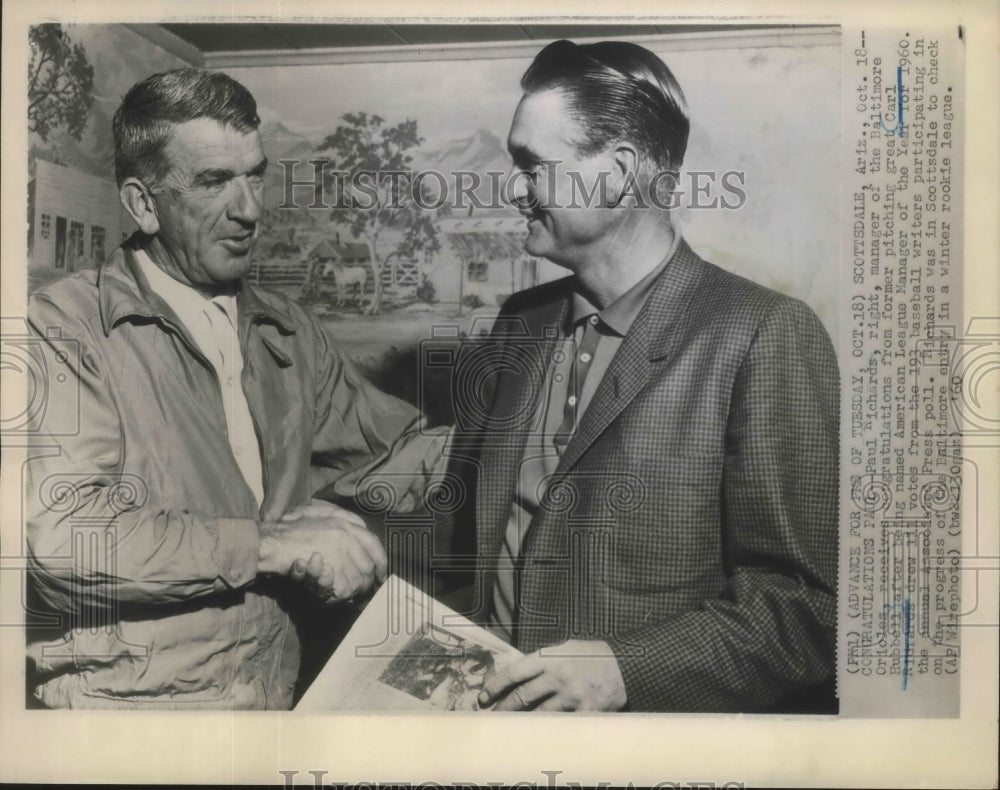 1960 Press Photo Paul Richards Baltimore Orioles Congratulated by Carl Hubbell- Historic Images