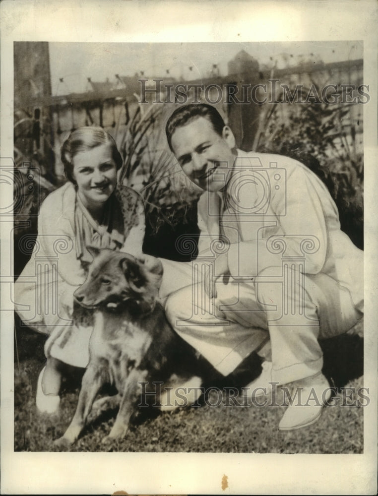 1935 Press Photo Boxer Jimmy McLarnin with Fiancee Lillian Cupit - sbs04752- Historic Images