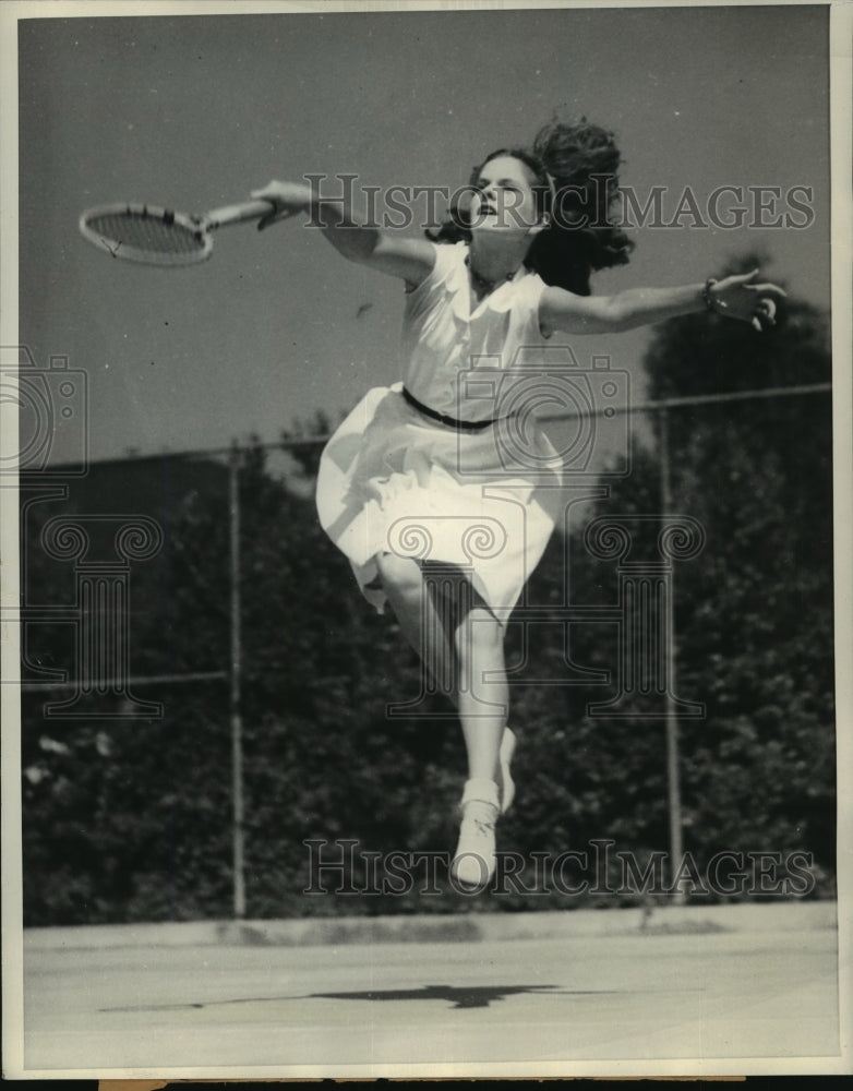 1931 Press Photo June Holmes, 14 Year Old Tennis Star, Wins Girls' Championship- Historic Images