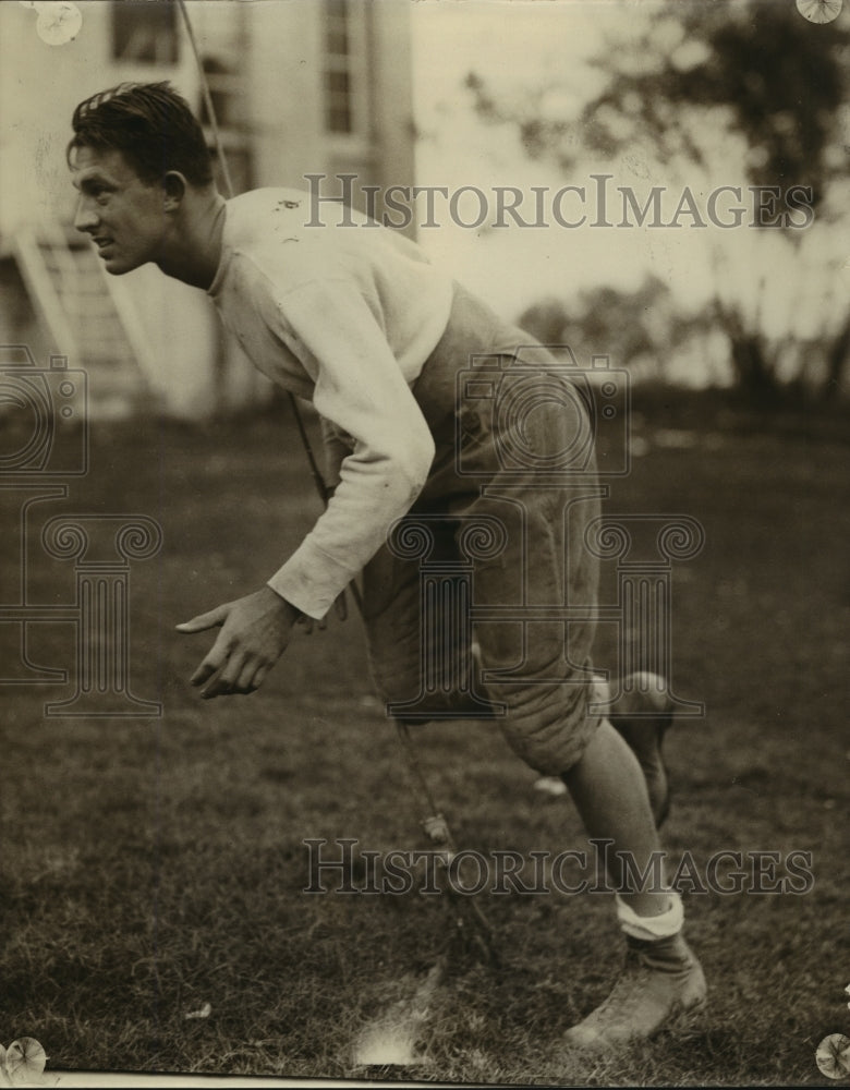 Press Photo Walt Harzke at a football practice session - sbs05001- Historic Images