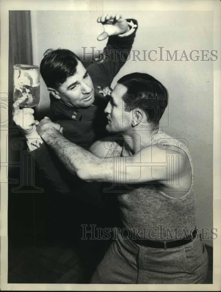 1933 Press Photo Young Corbett Teaching Holds to Policeman Joseph Perry- Historic Images