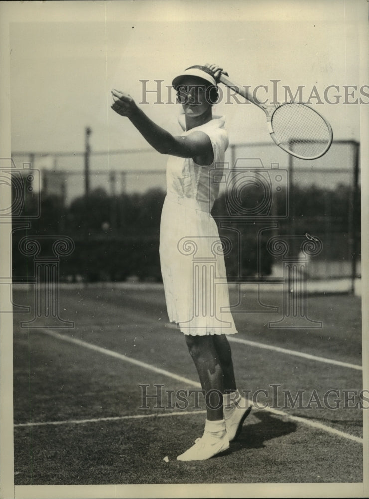 1931 Press Photo Mrs. E. Whittingstall at west Side Tennis Club, Forest Hills NY- Historic Images