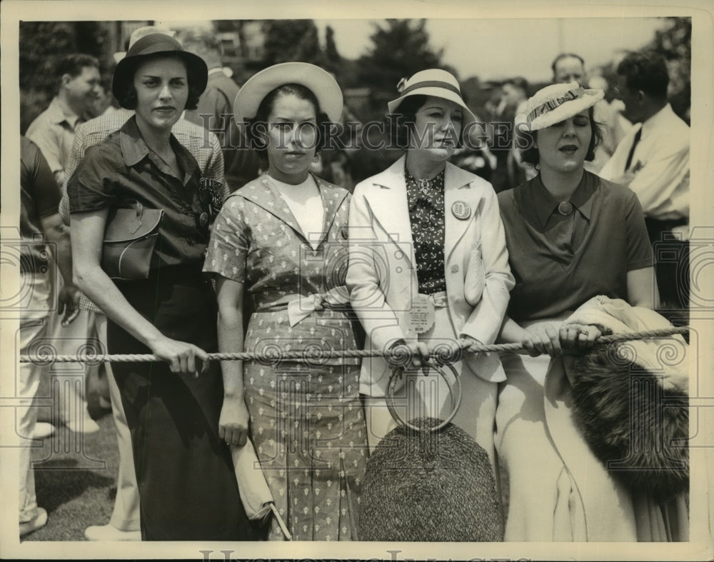 1936 Press Photo Mrs Craig Wood, Mrs Runyan, & Mrs Jimmy Thomson, Golfers' Wives- Historic Images