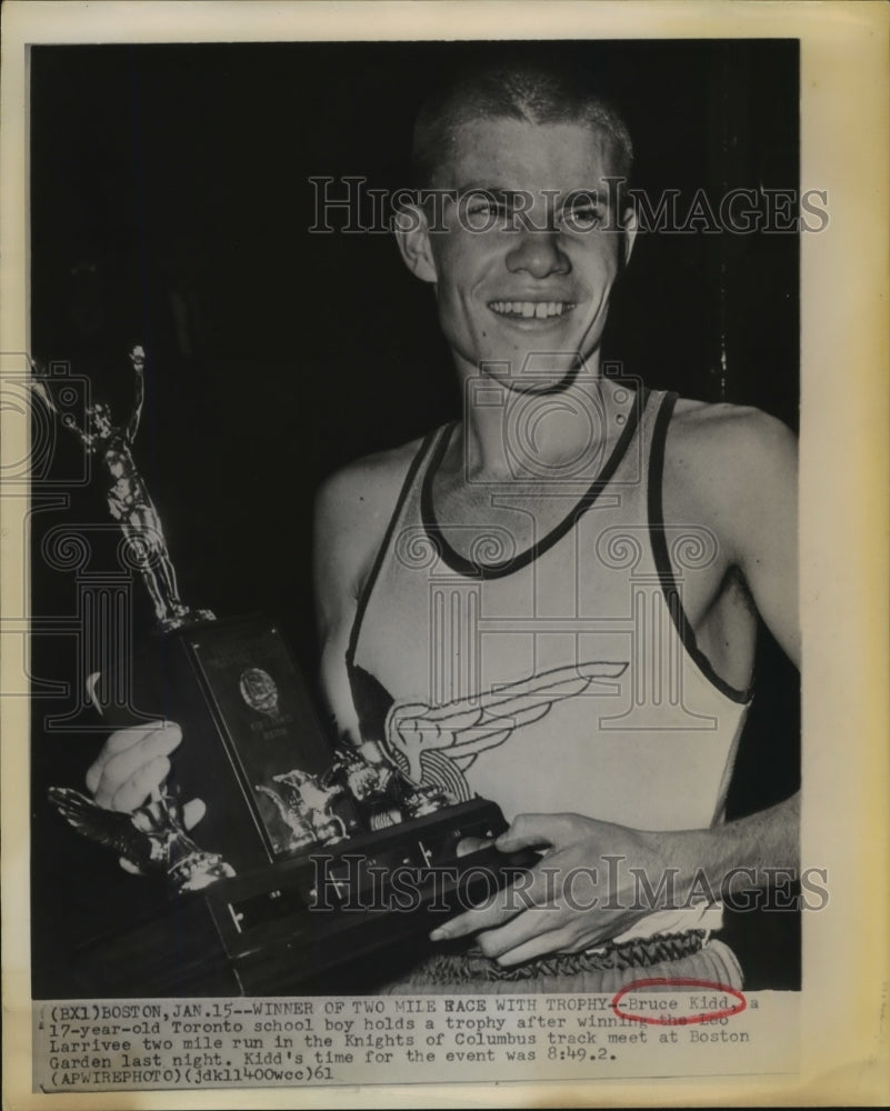 1961 Press Photo Bruce Kiss Wins Knights of Columbus Two-Mile Run - sbs05739- Historic Images