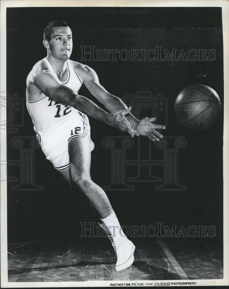 1961 Press Photo Mutt Heller, forward, University of Texas basketball- Historic Images