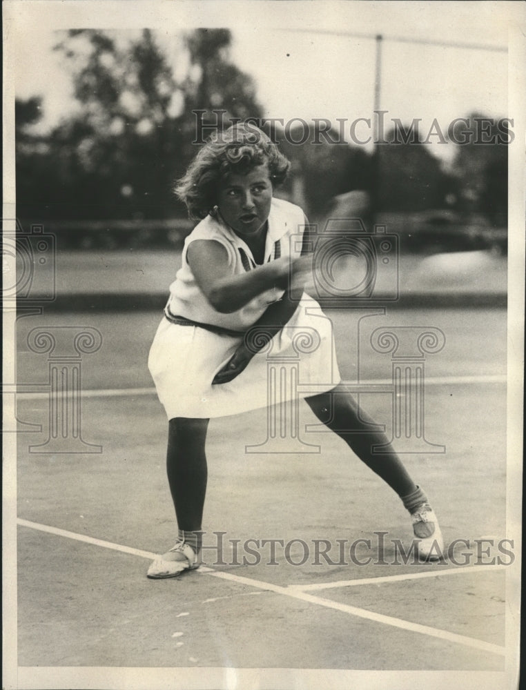 1929 Press Photo Dorothy May Bundy during match with Mary Greef, Women&#39;s Singles- Historic Images