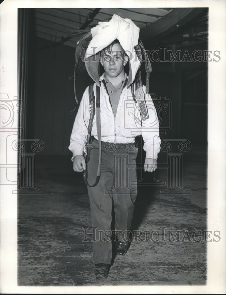 1941 Press Photo jockey Conn McCreary who will ride Our Boots in Preakness- Historic Images