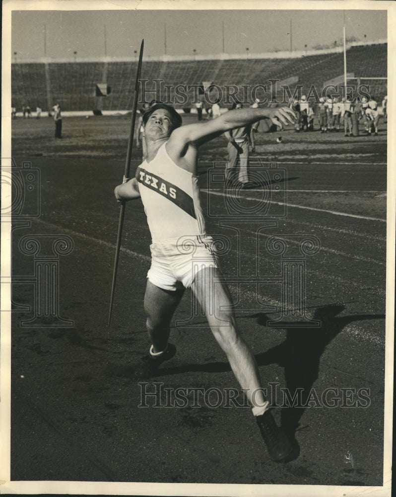 Press Photo University of Texas javelin thrower Garland Adair - sbs06118- Historic Images