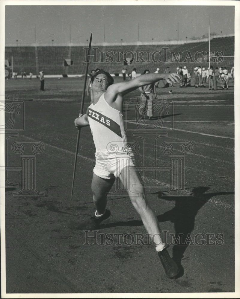 1947 Press Photo Garland Adair, javelin thrower from University of Texas- Historic Images