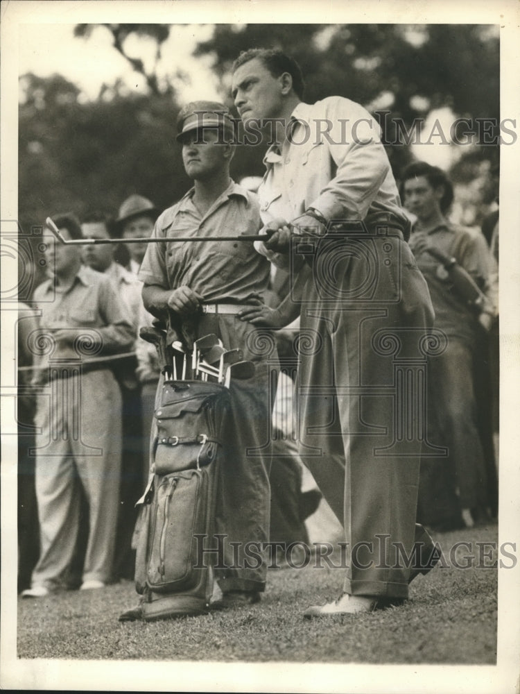 1941 Press Photo Marvin &quot;Bud&quot; Ward making iron shot at National Open - sbs06525- Historic Images