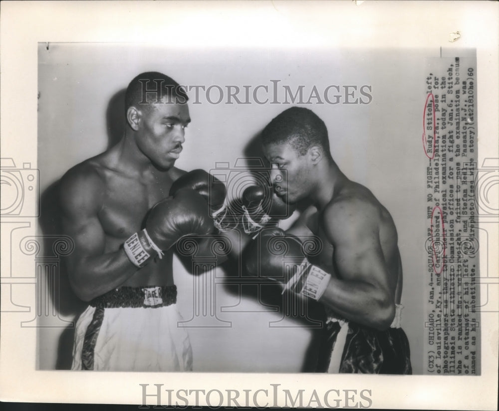 1960 Press Photo Boxers Rudy Stitch &amp; Carl Hubbard pose for photographers- Historic Images