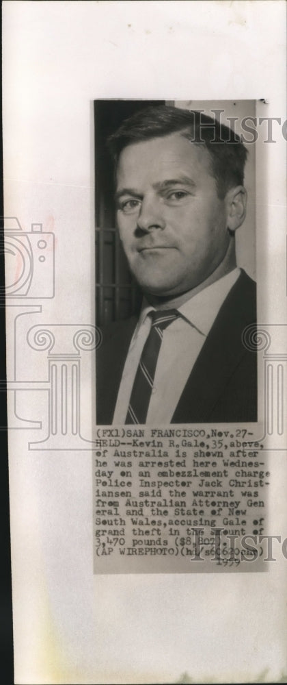 1959 Press Photo Kevin R. Gale of Australia arrested on Embezzlement charge- Historic Images