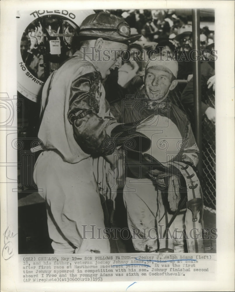 1953 Press Photo J. Ralph Adams, father Johnny Adams, line up at a cafe- Historic Images