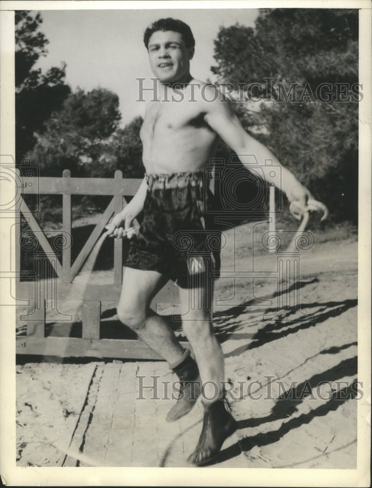 1944 Press Photo Larry Ciceros jumps rope after winning Welterweight Champ- Historic Images