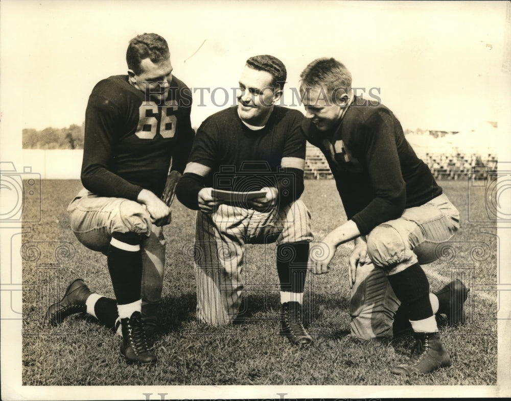 1937 Press Photo Frank Case, H.J. Hardwick, Raymond Du Bois Naval Football- Historic Images