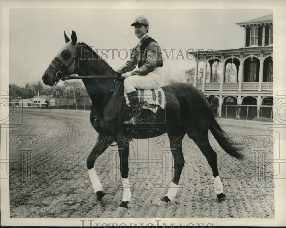 1930 Press Photo Judy Johnson takes field on Lone Gallant at Pimlico - sbs08606- Historic Images