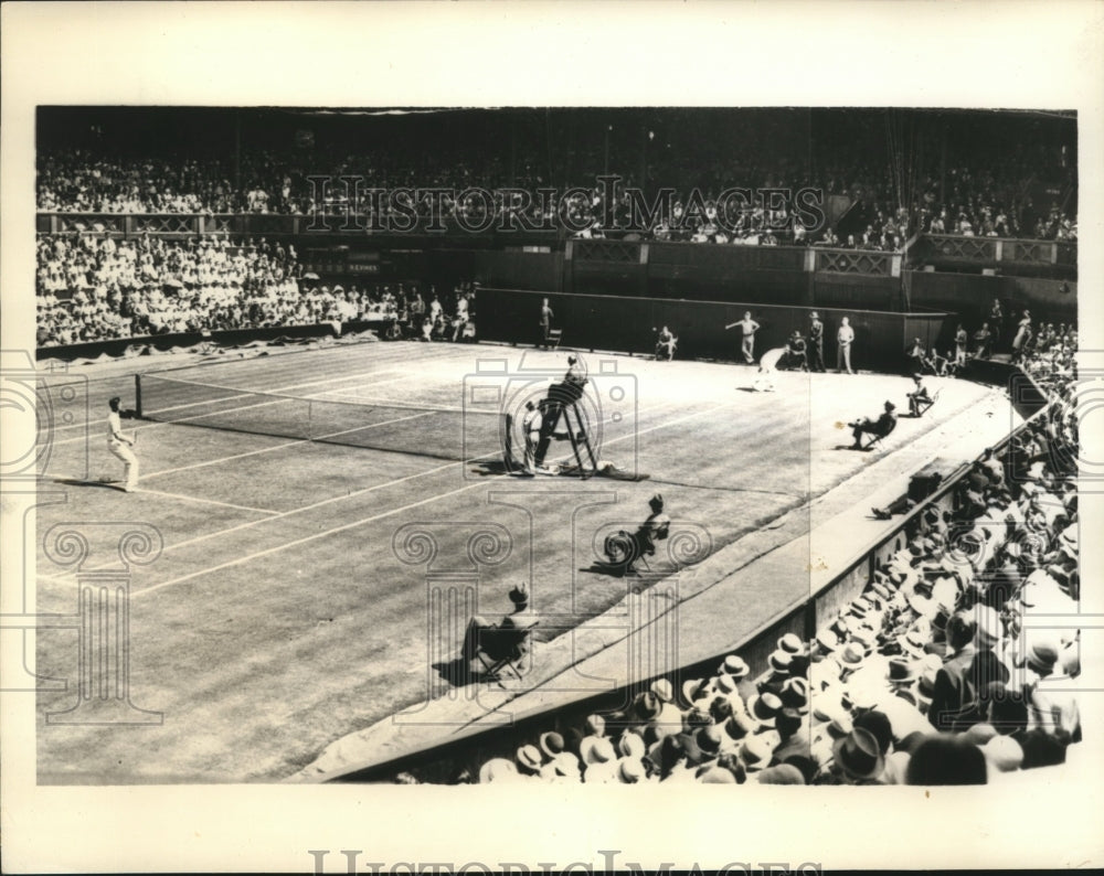 1933 Press Photo Ellsworth Vines &amp; Jack Crawford Tennis match at Wimbledon- Historic Images