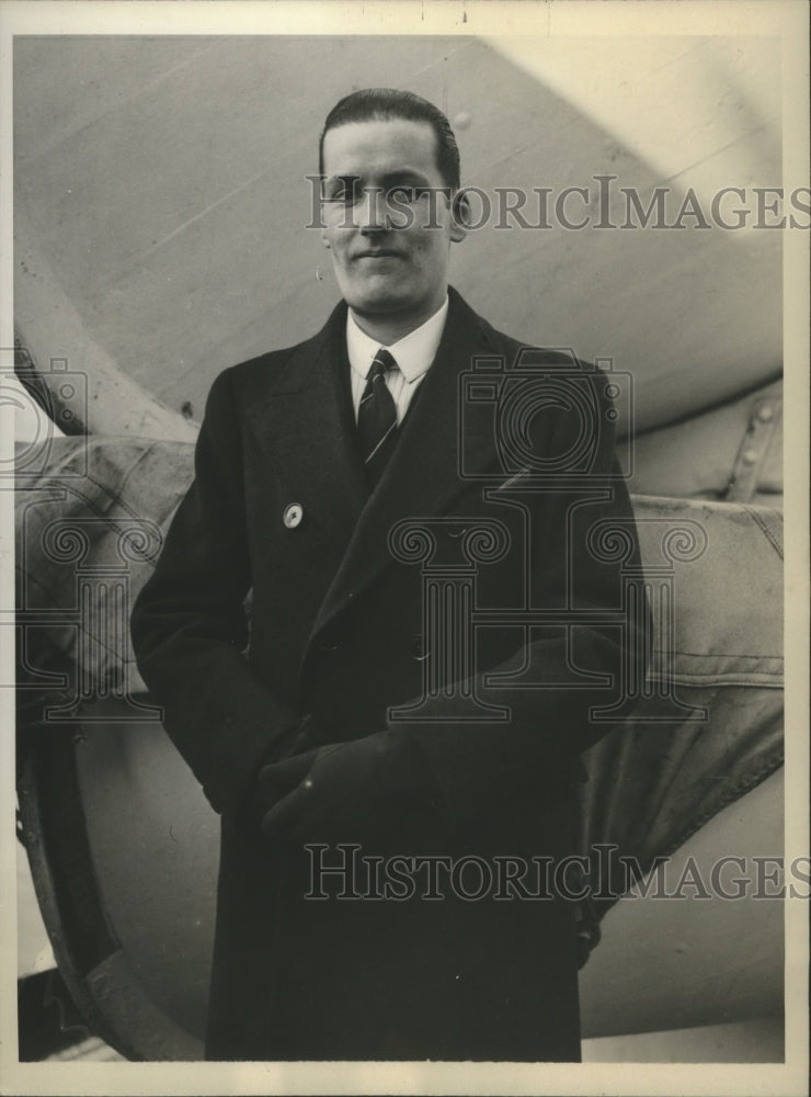 1932 Press Photo Charles Harrison arrived in Miami for International Regatta.- Historic Images