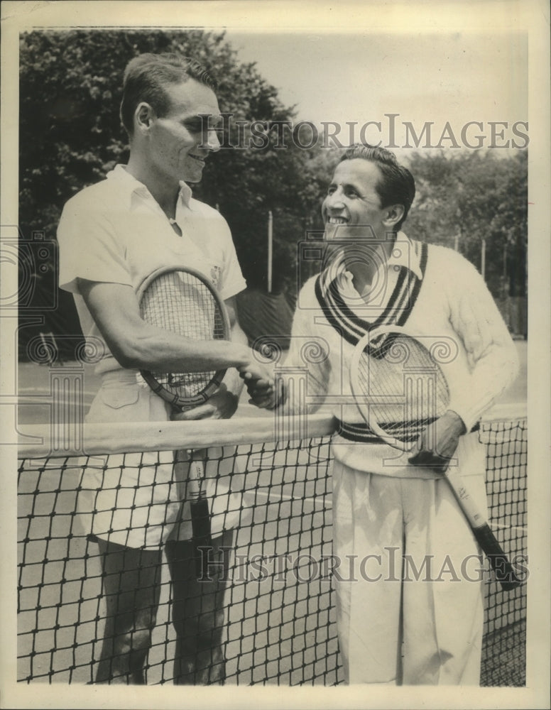 1945 Press Photo Francisco Pancho Segura with Frank Mehner - sbs09913- Historic Images