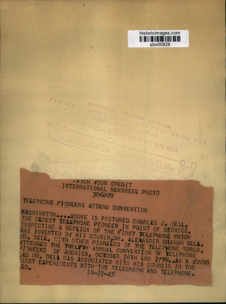 Load image into Gallery viewer, 1925 Press Photo Charles J Dell oldest telephone pioneer in DC - sbx00828
