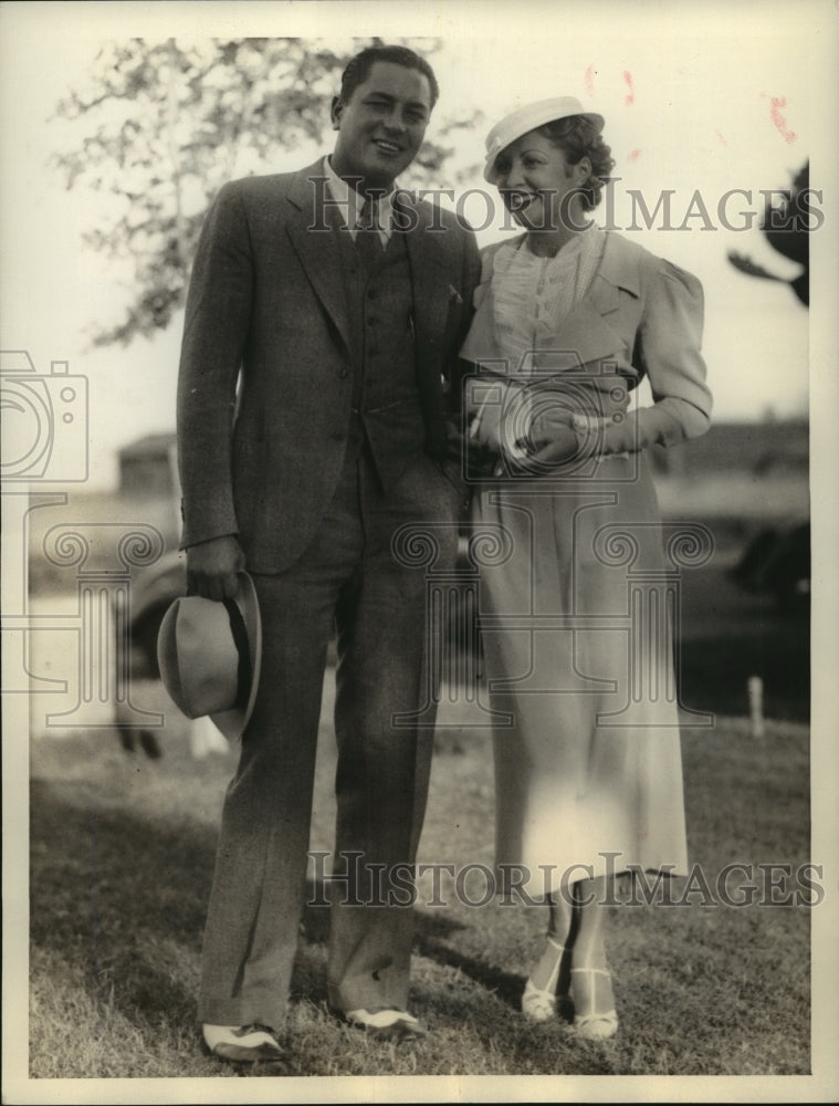 1933 Press Photo Actress Billie Dove & rancher Robert Kenaston wed - sbx00955- Historic Images